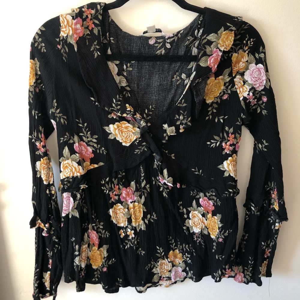 American Eagle Floral Shirt